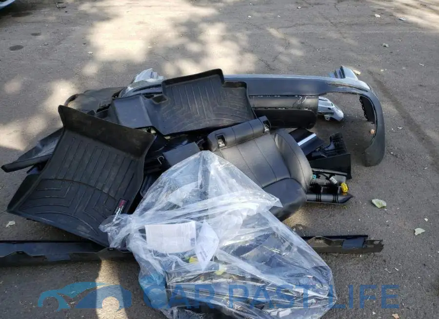 WDC4M4HB0LW006993# 12
