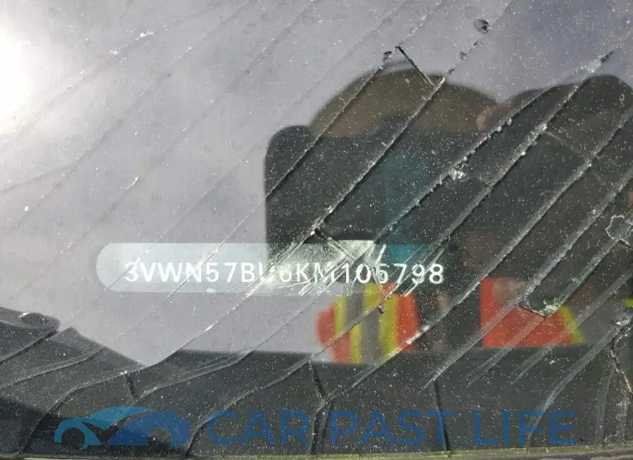 3VWN57BU6KM105798# 12
