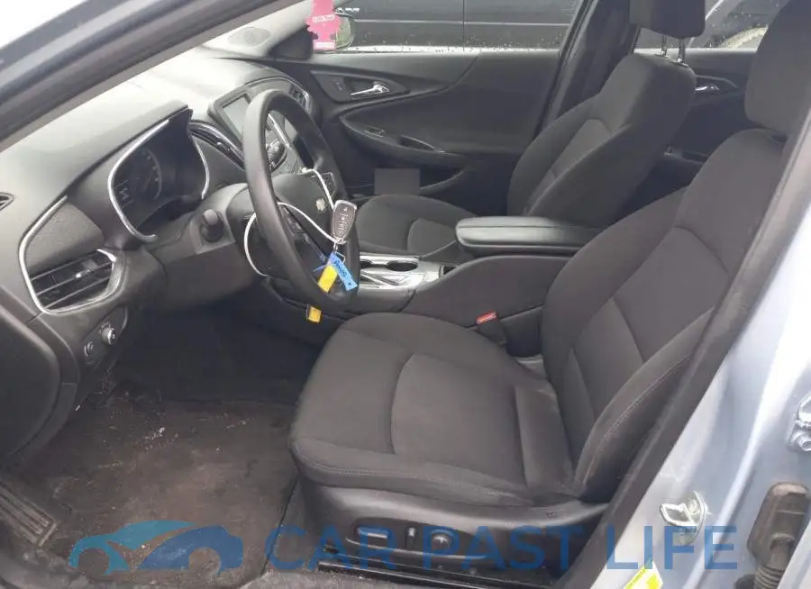 1G1ZD5ST1JF181312# 7