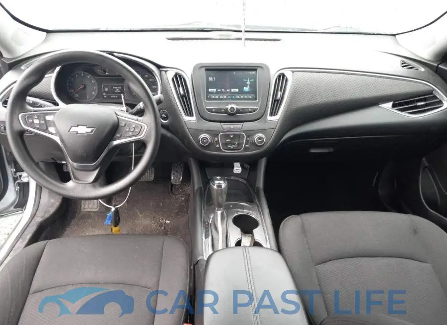 1G1ZD5ST1JF181312# 8