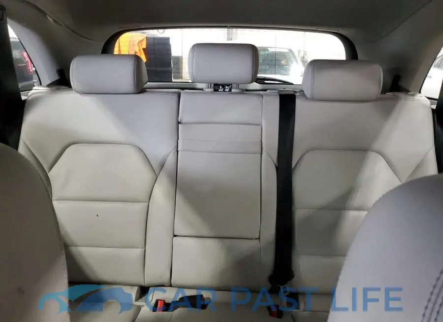 WDDVP9AB3HJ012029# 10