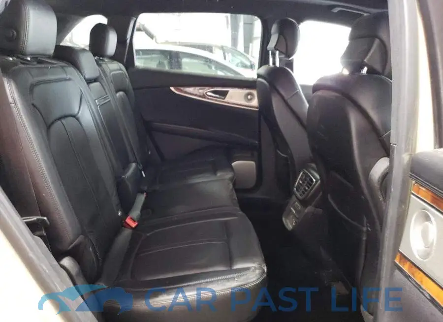 2LMTJ8LR2GBL50032# 10
