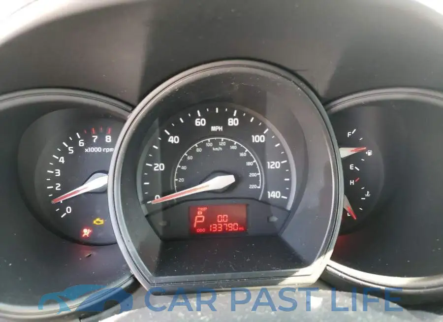 KNADM4A34G6557469# 9