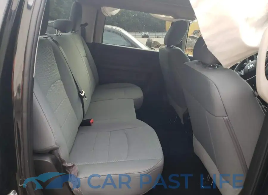 3C6UR5CL6JG419968# 10