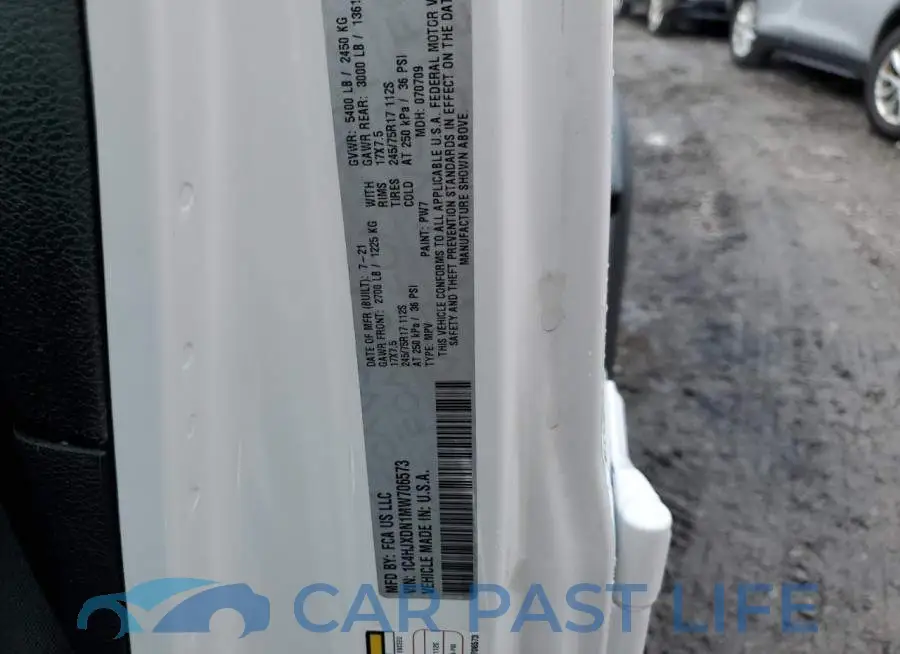 1C4HJXDN1MW706573# 12