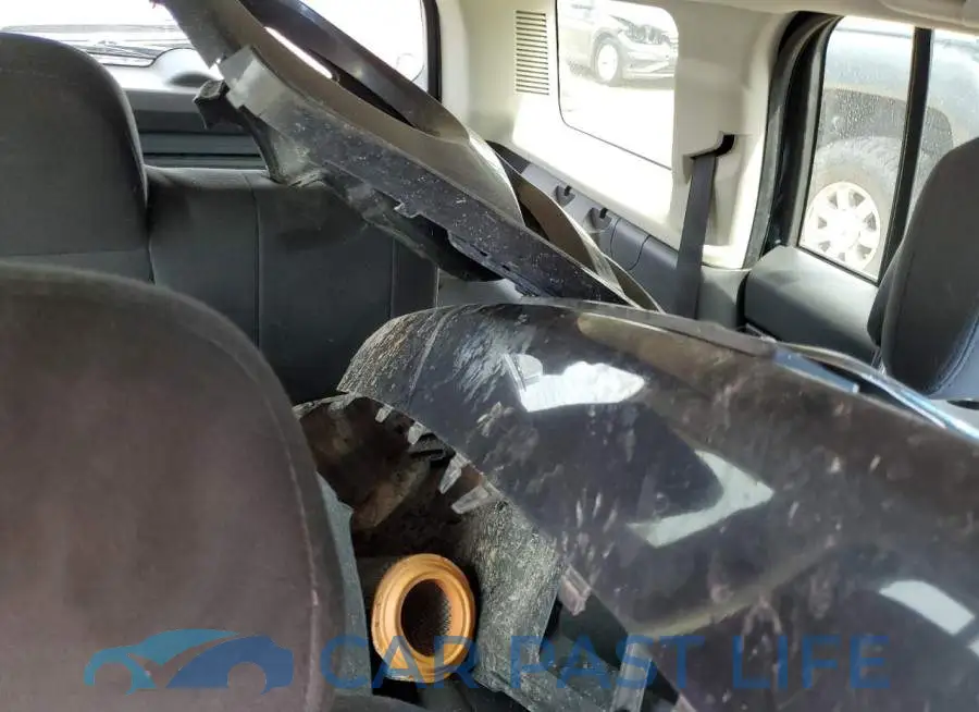 1C4NJPFB8ED731974# 10