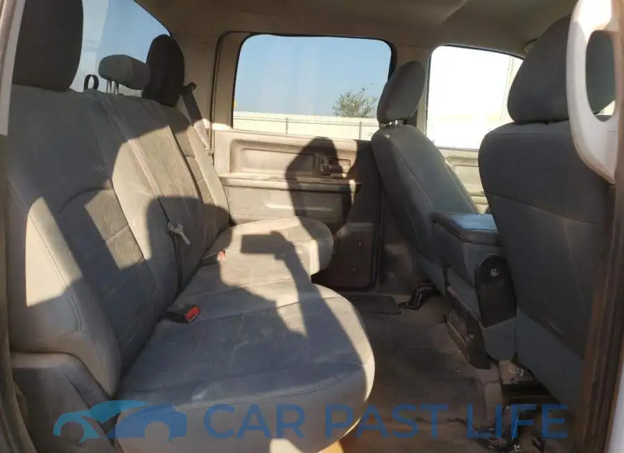 3C6UR5HL8EG309227# 10