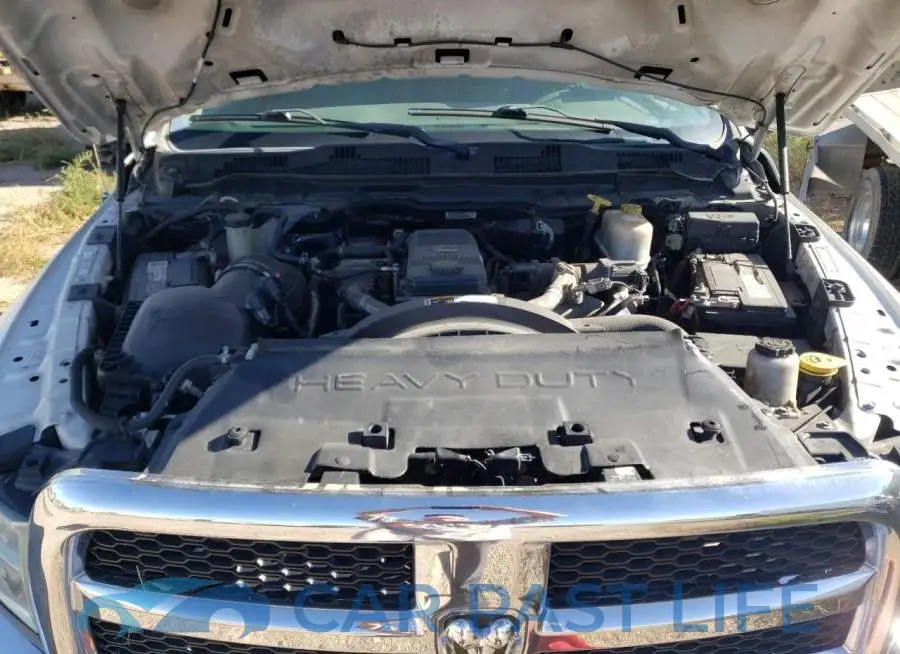 3C7WRNFL4GG109522# 11