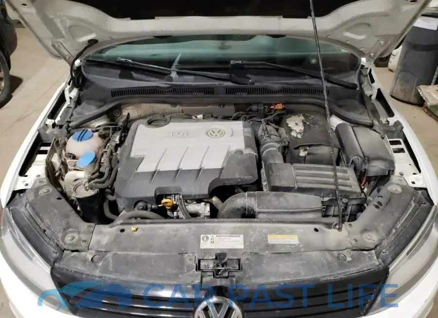 3VWLL7AJ1EM419898# 11