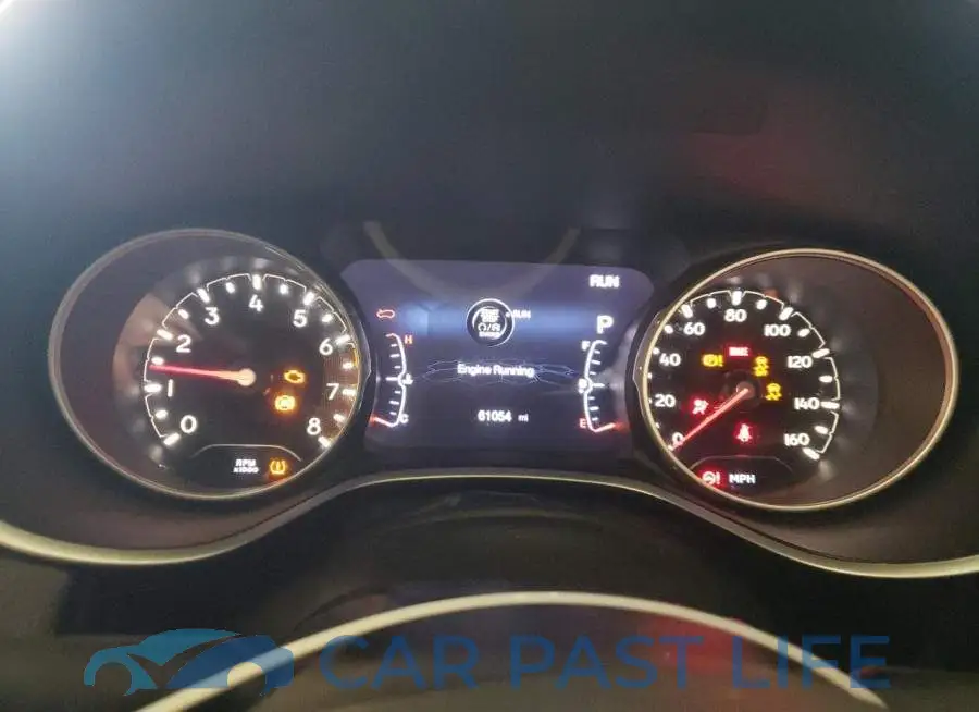3C4NJDCB8JT263851# 9
