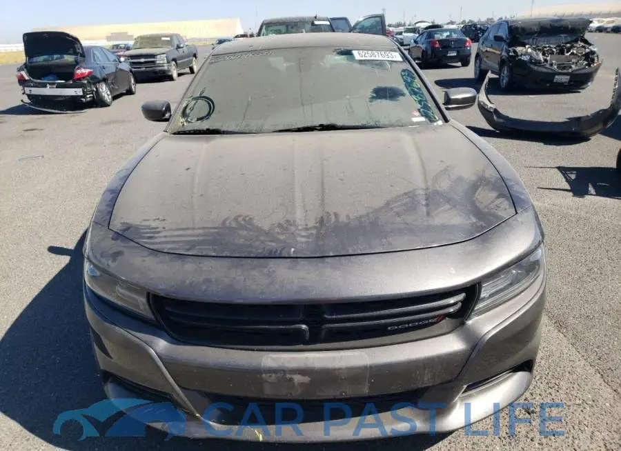 2C3CDXHG4GH215712# 5