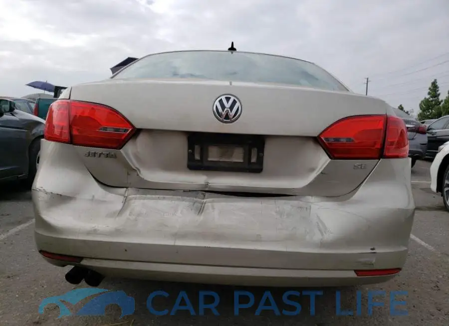 3VWD17AJ7EM303535# 6