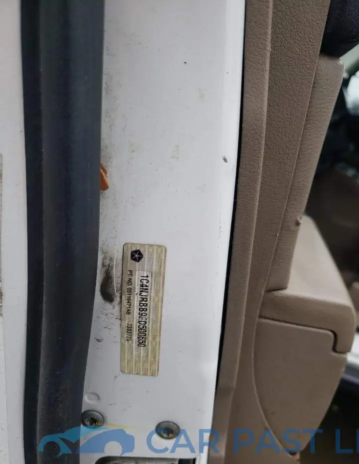 1C4NJRBB9ED500650# 13