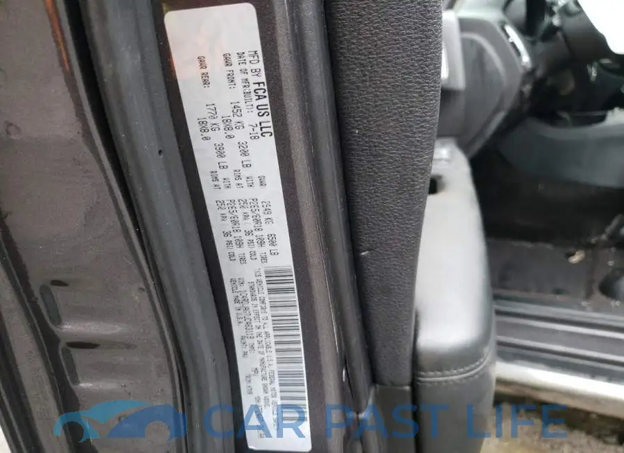 1C4RDJAG7JC463119# 12