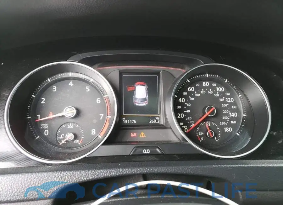 3VW5T7AU0FM002700# 9