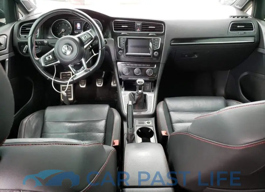 3VW5T7AU0FM002700# 8