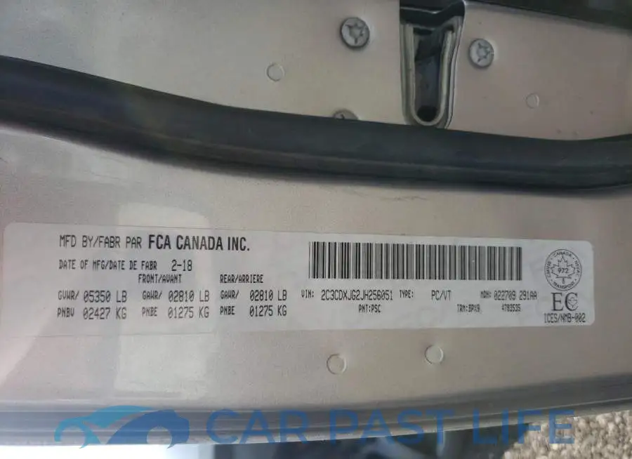2C3CDXJG2JH256051# 12