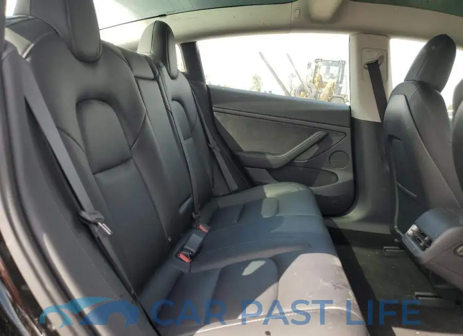 5YJ3E1EA7PF460225# 10
