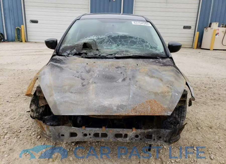 1FADP3E21HL275627# 5