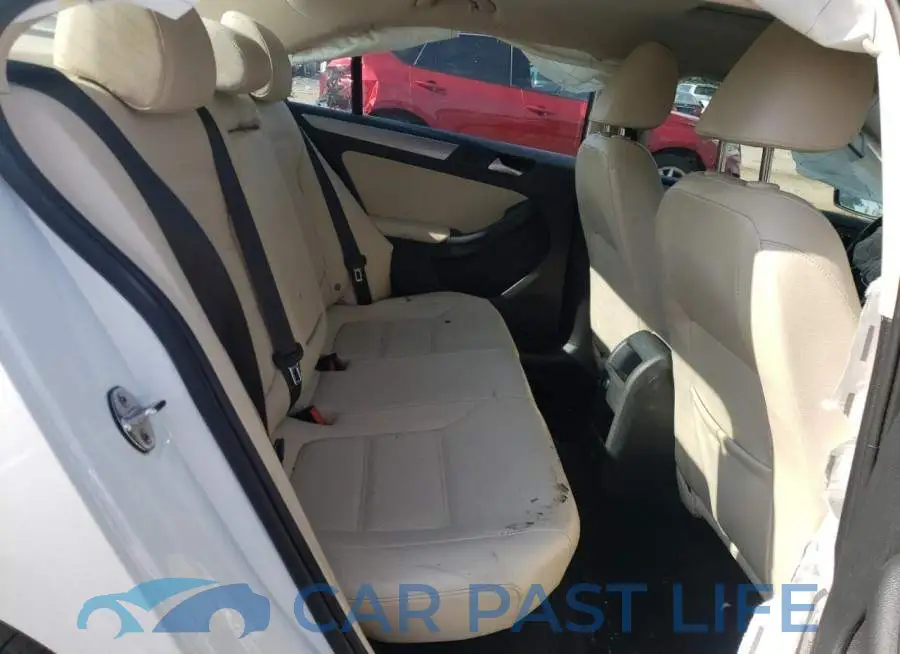 3VWDB7AJ9JM254183# 10