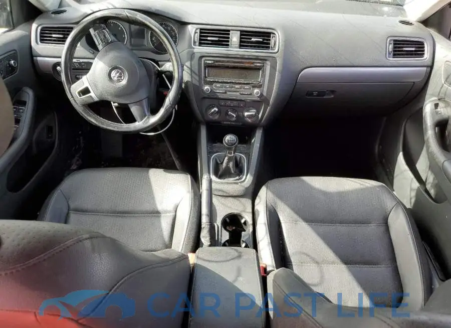 3VW3L7AJ3EM369036# 8
