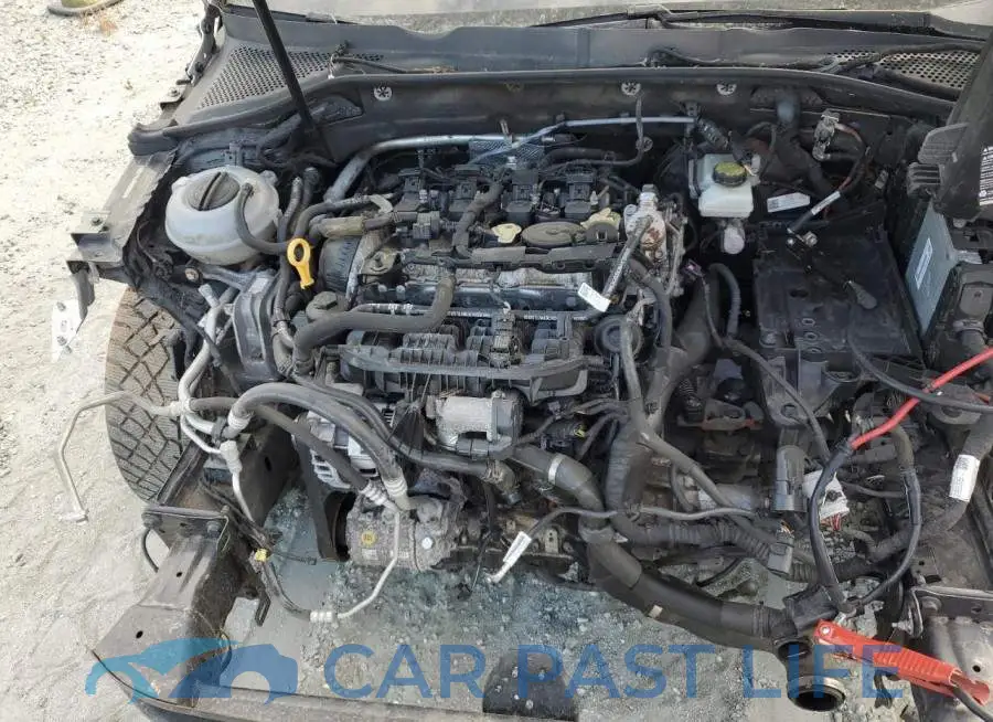 3VW5T7AU7KM020038# 11
