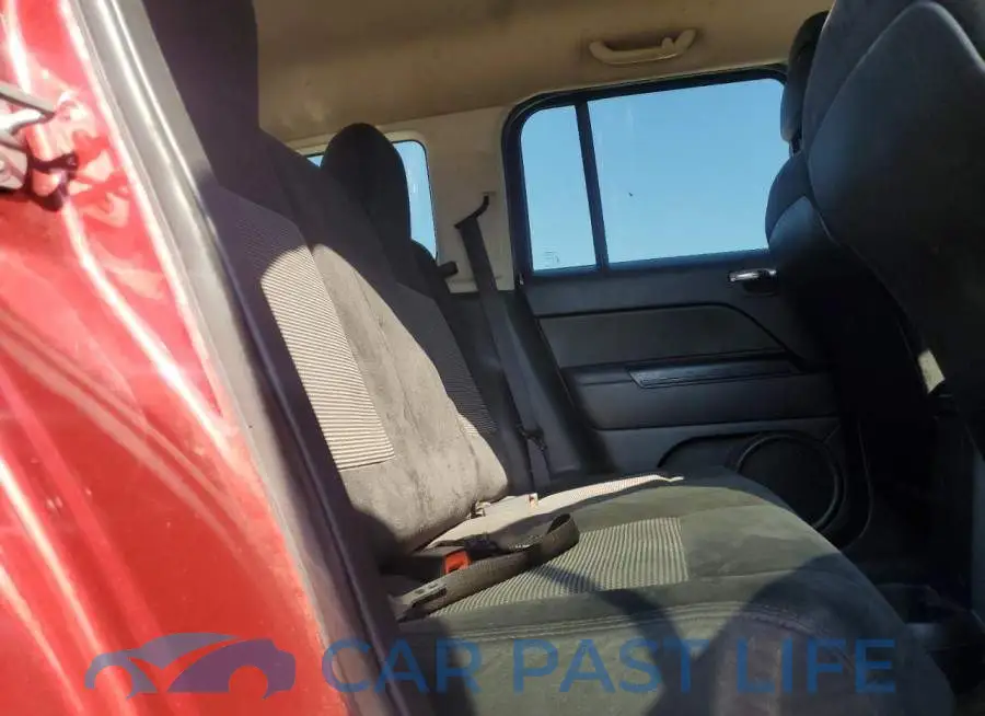 1C4NJPFB8GD651481# 10