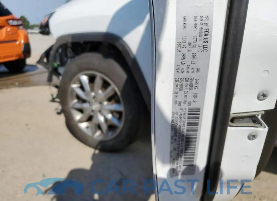 1C4PJMDX4JD570085# 14
