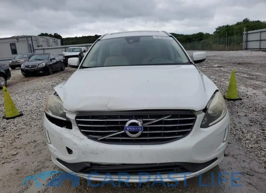 YV4952DLXE2513435# 5