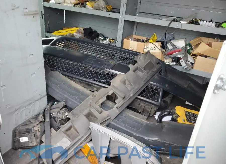 1GCWGAFG4J1345611# 13
