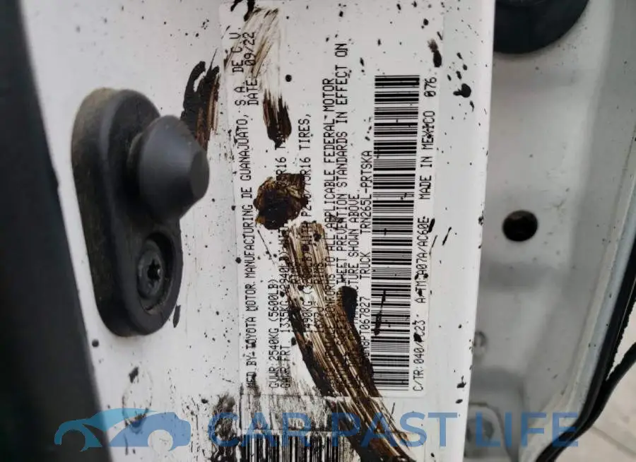 3TYAX5GN8PT067827# 12