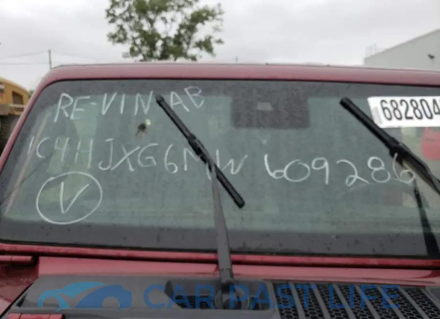 1C4HJXEG6MW609286# 12