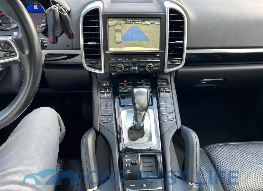 WP1AA2A28GLA10053# 10
