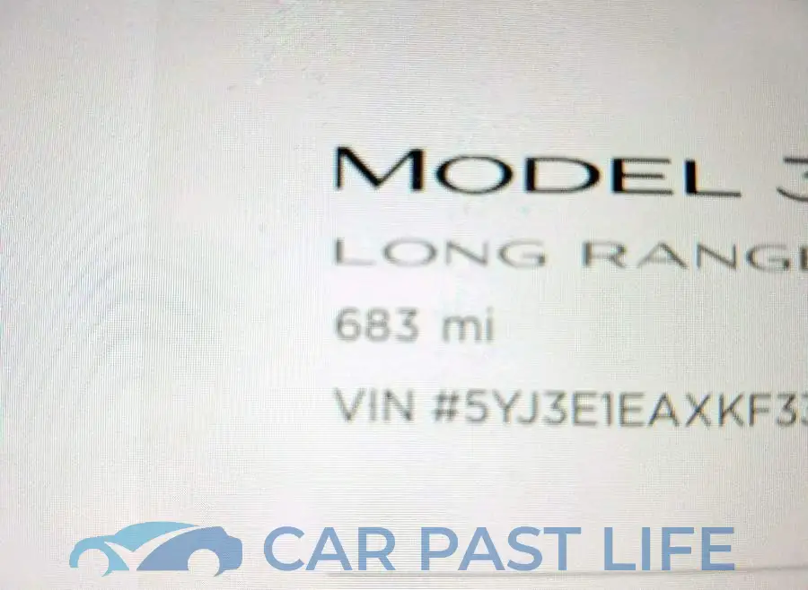 5YJ3E1EAXKF338256# 8