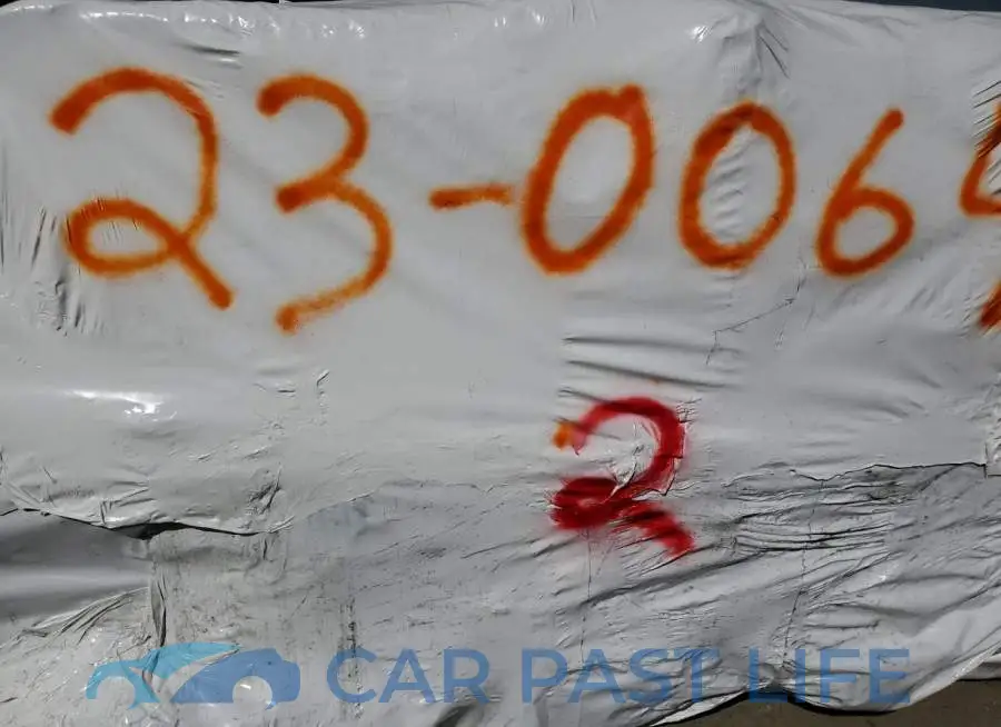 1C4BJWEG8EL182311# 10