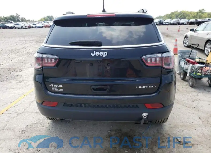 3C4NJDCB8JT437112# 6