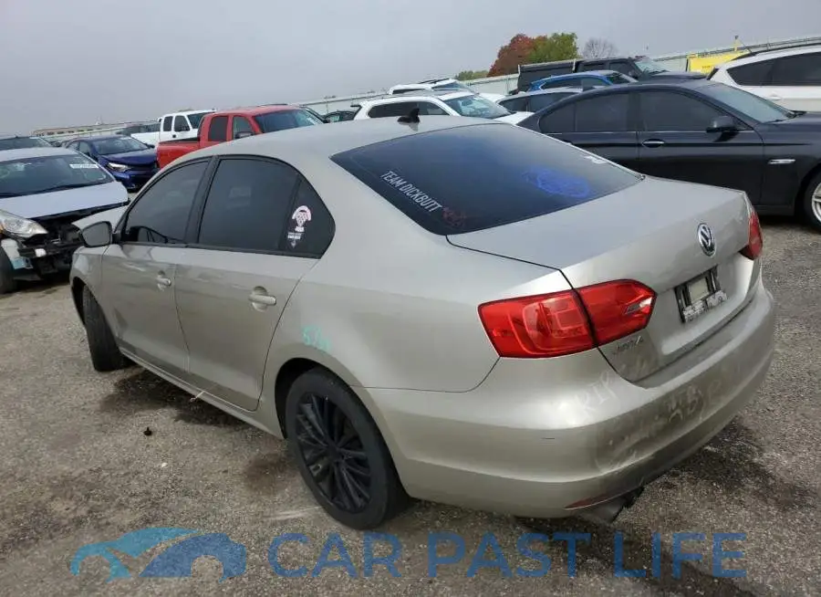 3VW3L7AJXEM330475# 2
