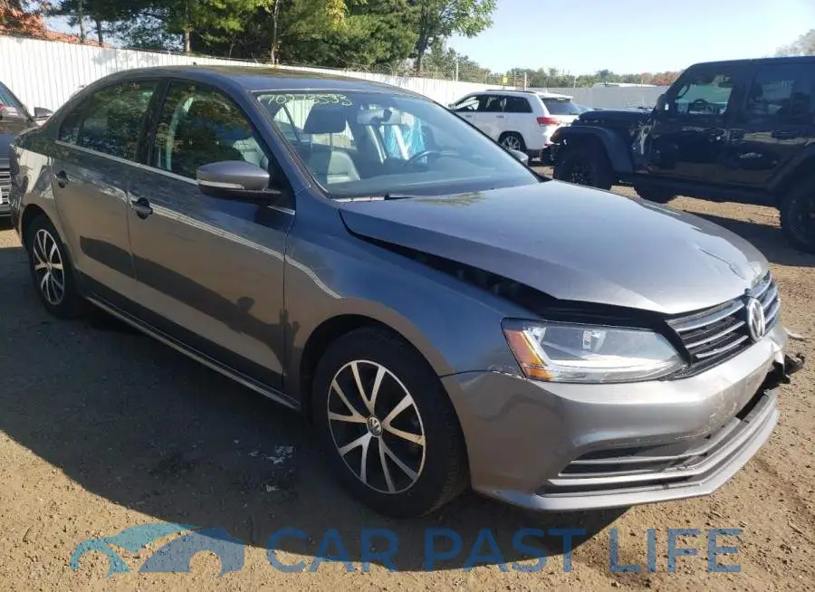 3VWB67AJ2HM405306# 4
