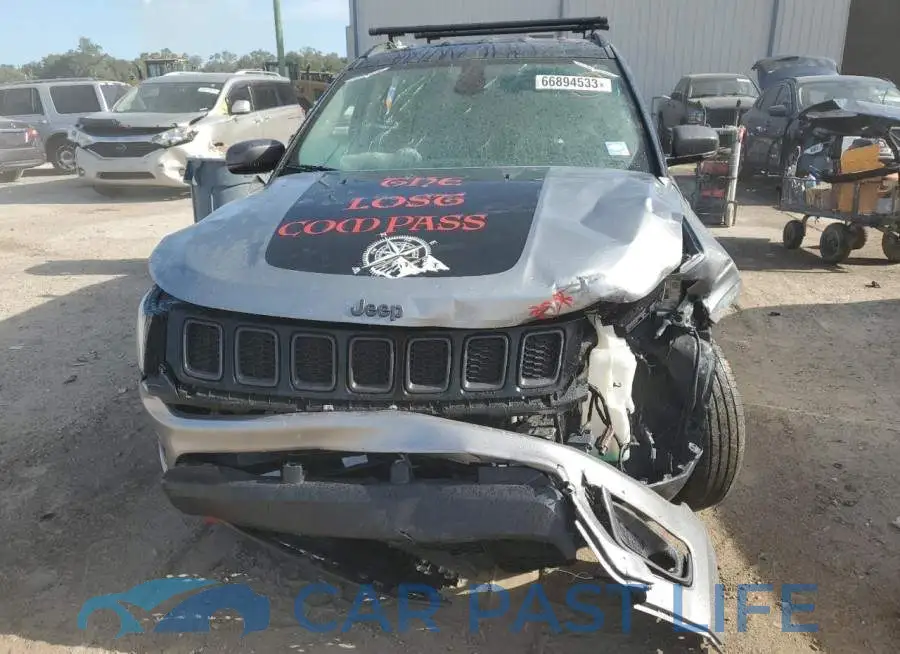 3C4NJDDB8LT171625# 5