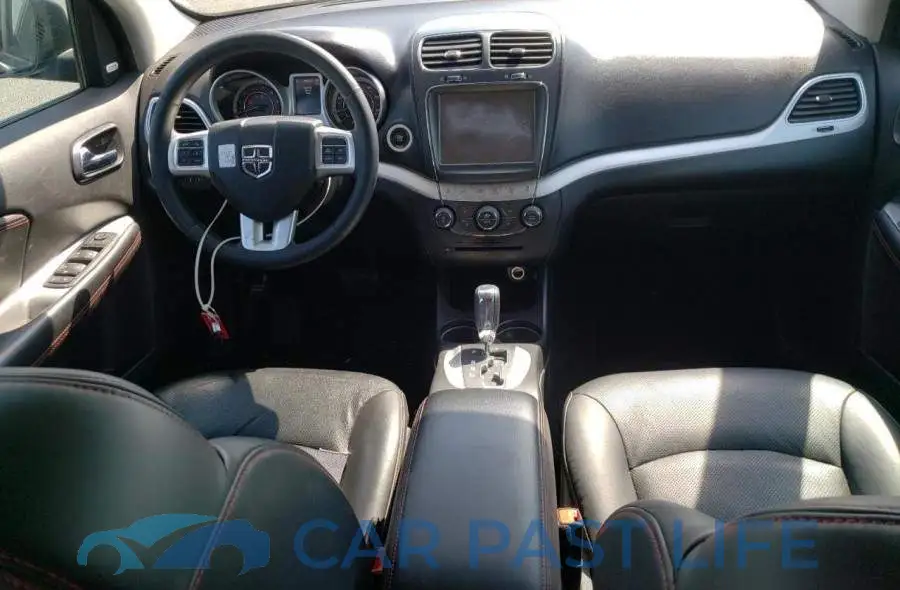 3C4PDCEG9GT210149# 8