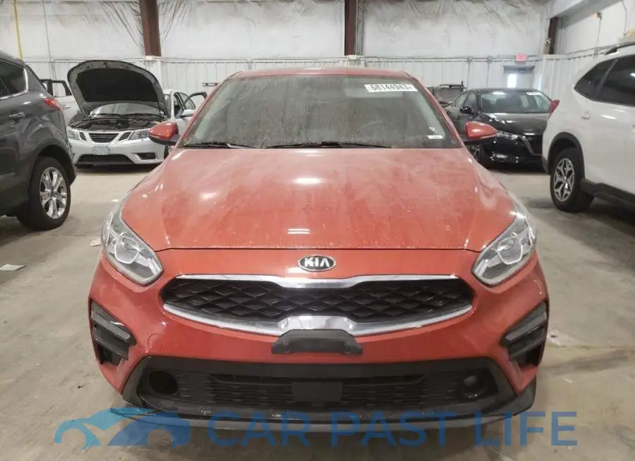 3KPF54AD2KE084725# 5