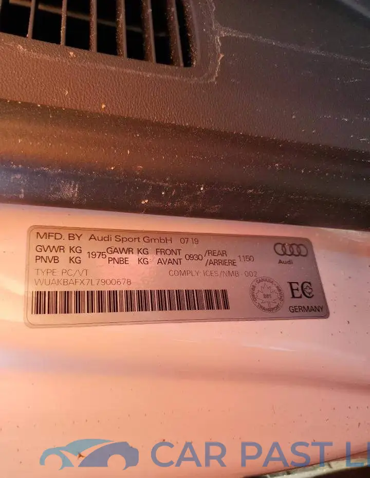 WUAKBAFX7L7900678# 12