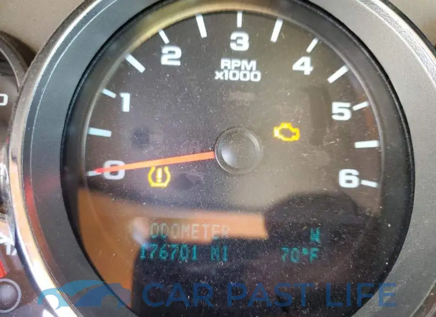 1GT120EG9EF132943# 9