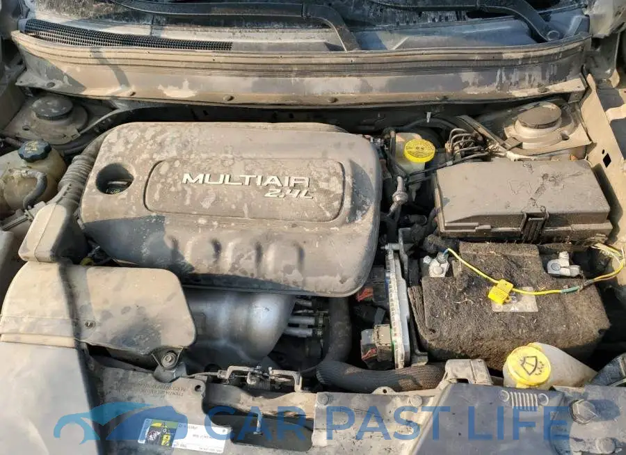 1C4PJLCB4HW607621# 12