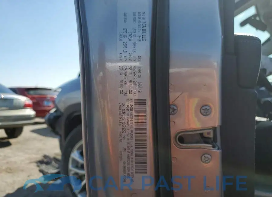 1C4PJLCB1KD273258# 13