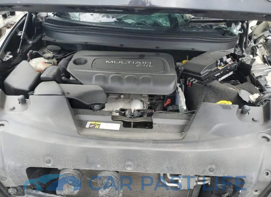 1C4PJLCB9HW663084# 12