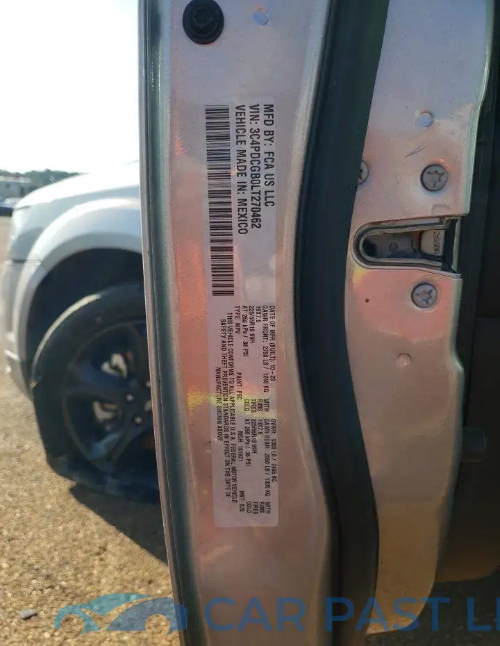 3C4PDCGB0LT270462# 14
