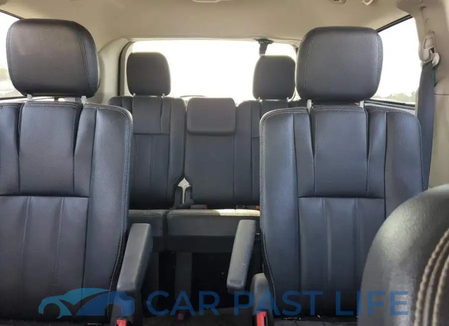 2C4RC1BG1GR206300# 10