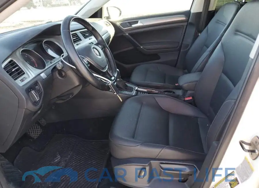 3VW2A7AUXFM029444# 7