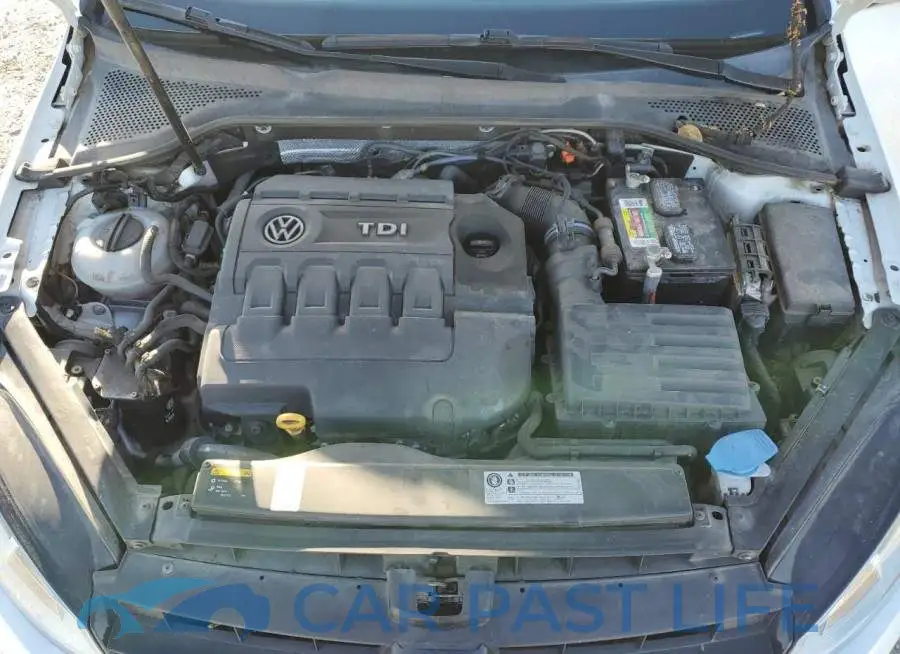 3VW2A7AUXFM029444# 11